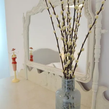 Christina's Luxury *